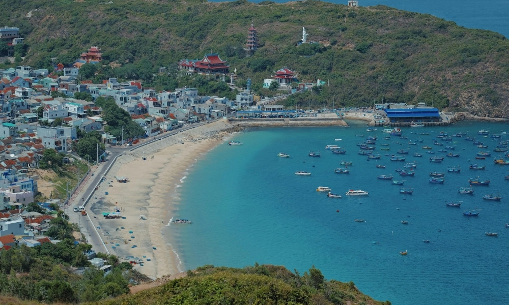 Vì sao nên chọn du lịch Quy Nhơn mùa Tết?