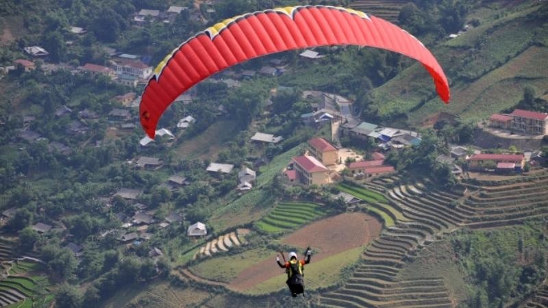 Sapa – Nhảy dù giữa mây trời Tây Bắc
