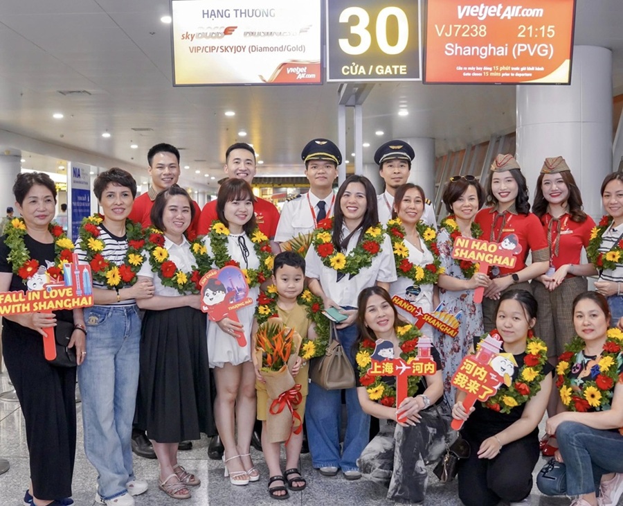 Vietjet mở thêm đường bay quốc tế kết nối Hà Nội với Thượng Hải