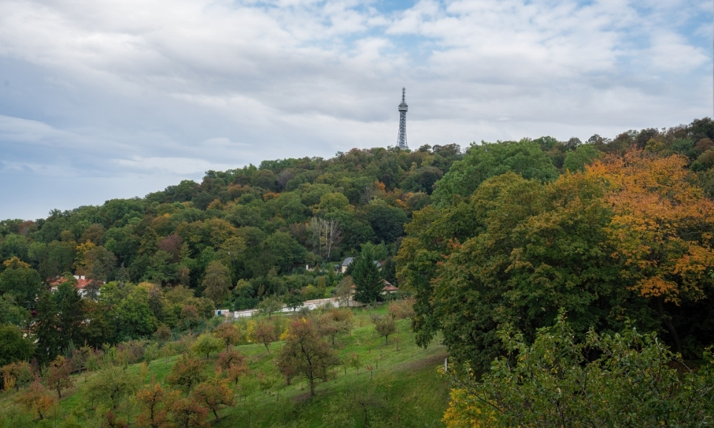 Đồi Petrin top cảnh đẹp Praha