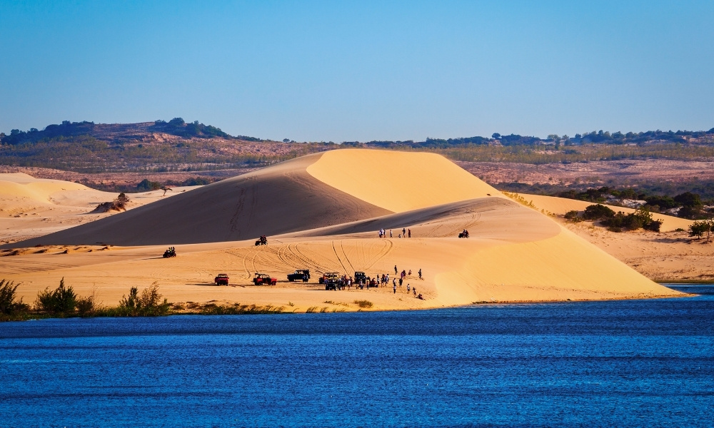 Đồi Cát Bay Mũi Né – Tiểu sa mạc giữa lòng Phan Thiết