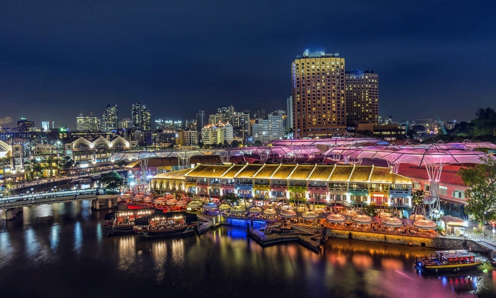 Clarke Quay – Bến cảng về đêm sôi động