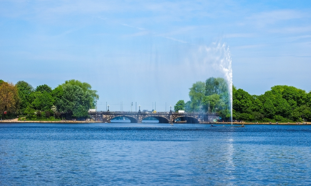 Hồ Alster cảnh đẹp hamburg