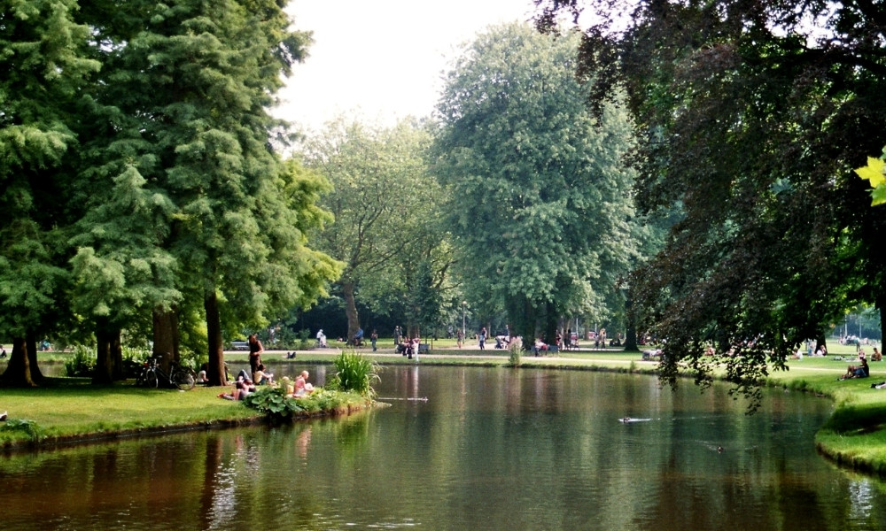 Vondelpark top cảnh đẹp Amsterdam