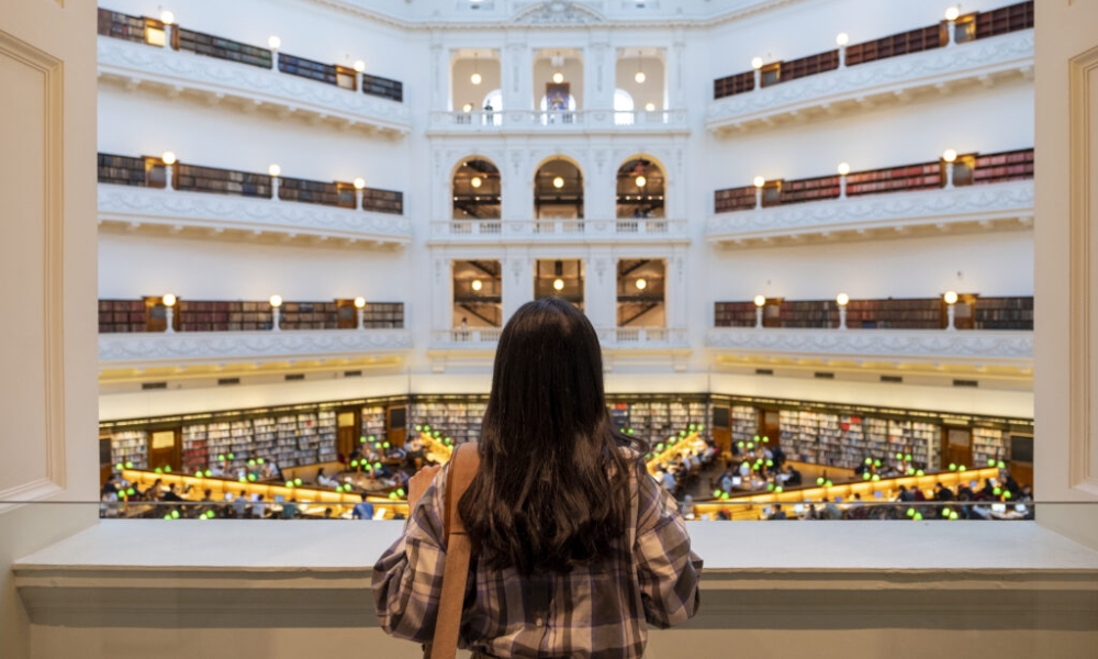 Đi Melbourne tháng 7 mặc gì?