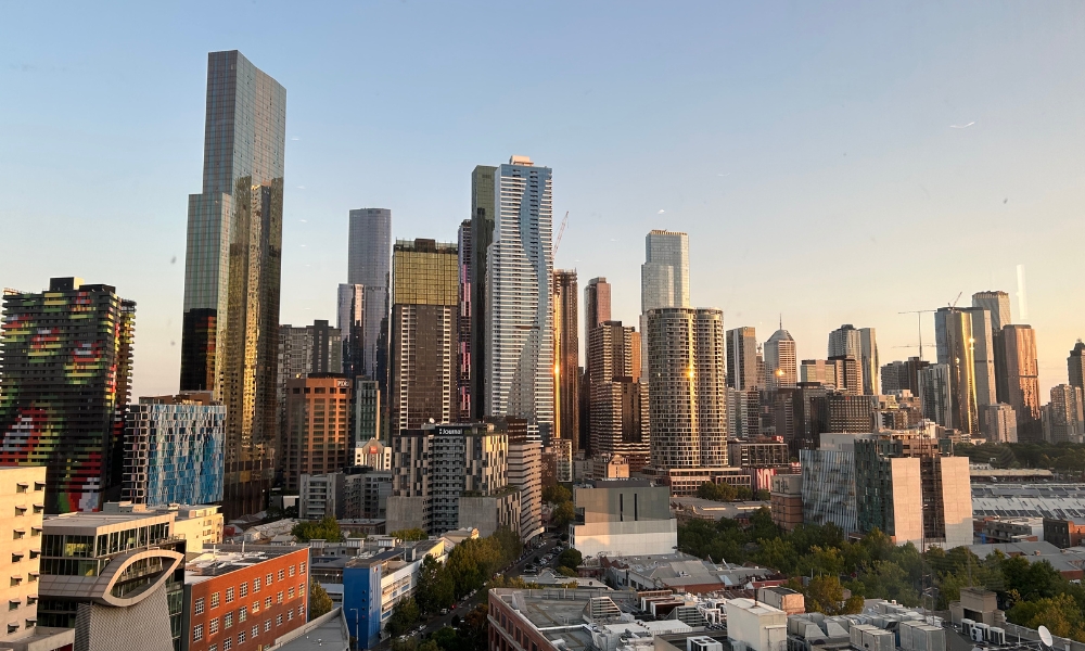 Đi Melbourne tháng 7 mặc gì?