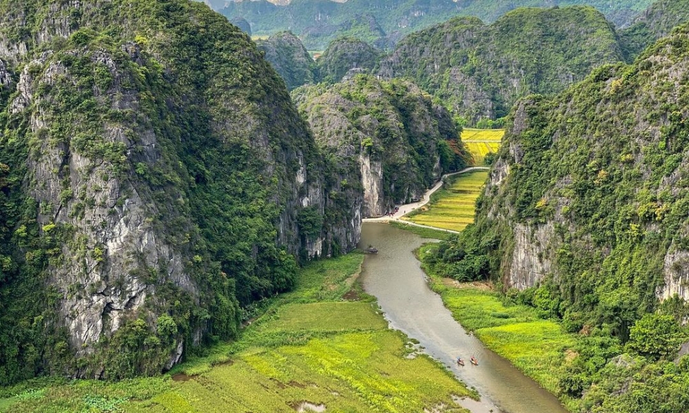 Tam Cốc