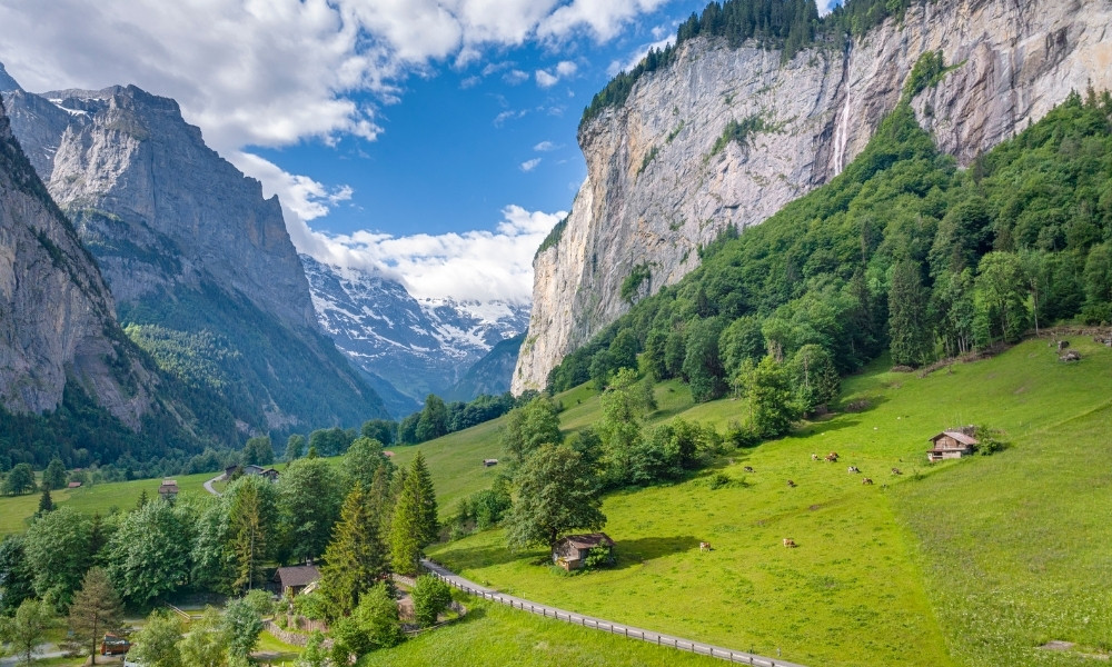 Thác Trümmelbach cảnh đẹp Lauterbrunnen