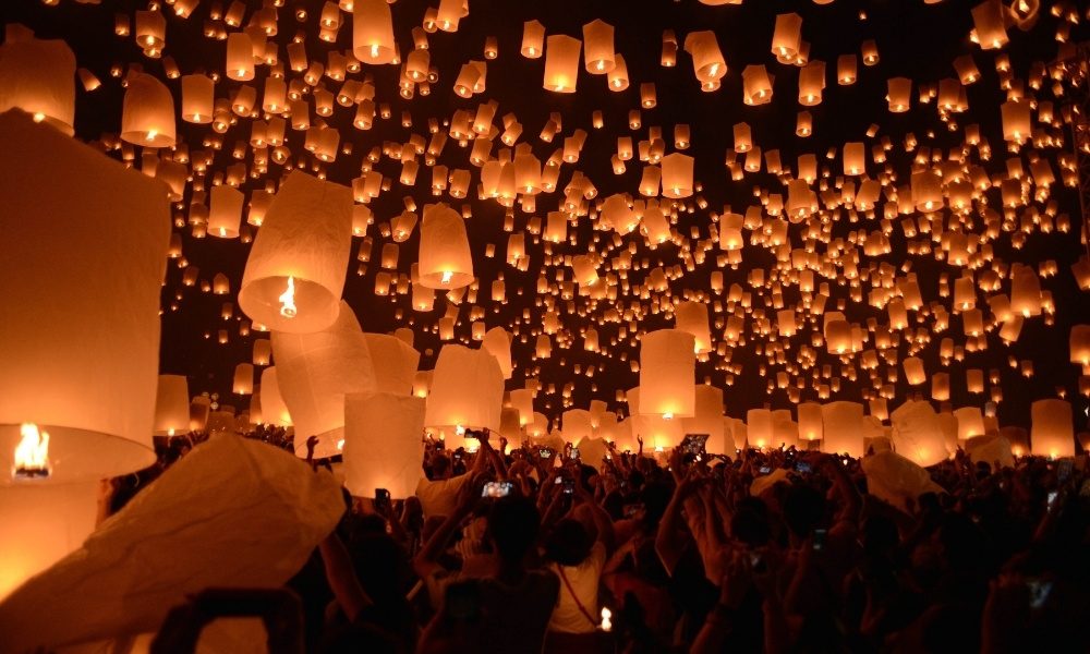 Lễ hội Yi Peng – Đèn trời Chiang Mai