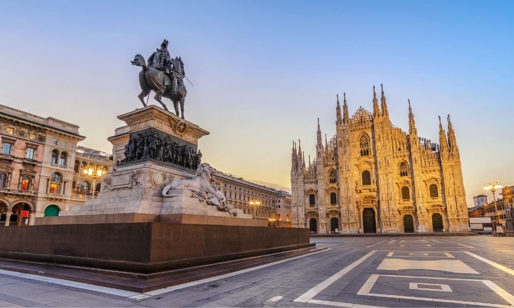 Vé máy bay đi Milan